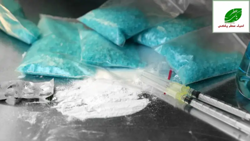 عوارض مصرف شیشه روی روان و بدن چرا ترک ضروری است؟ راهنمای جامع 2025